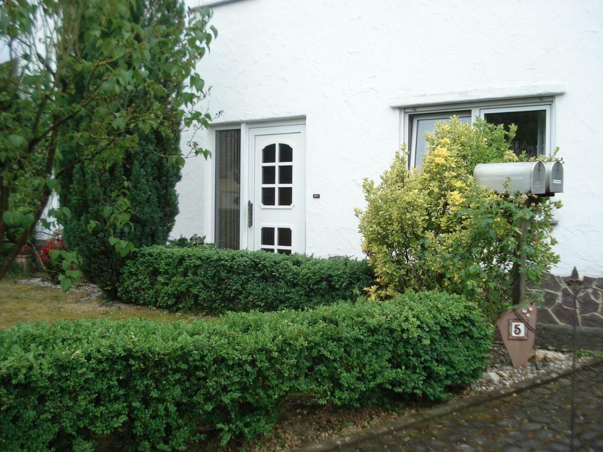 Ferienwohnung Martina Zell an der Mosel Luaran gambar